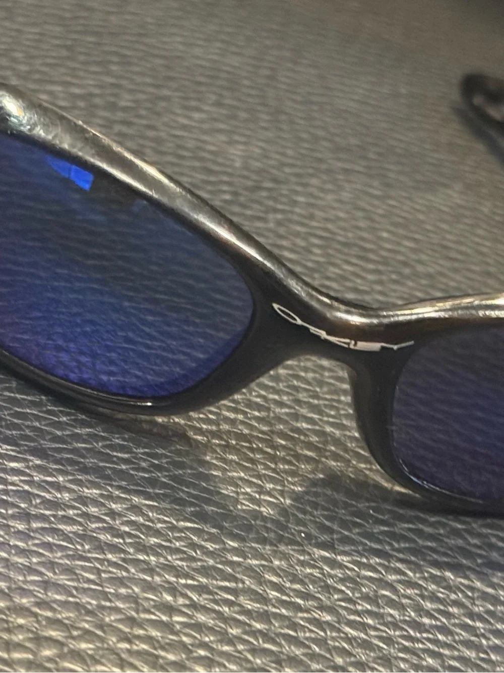 Oakley sunglasses glossy